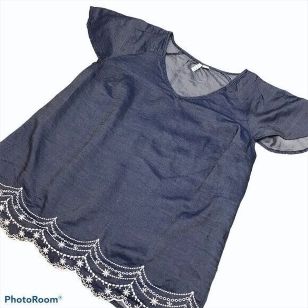 ELLE Lyocell Top Womens Size‎ M Medium Blue Tencel Embroidered Scallop Lace Hem - Picture 2 of 7